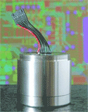 英研制微型振动发电机 可为无线传感器提供电力