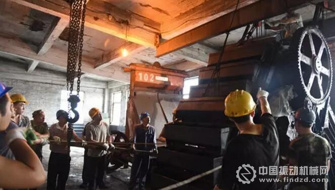 鄂尔多斯：在变革浪潮中勇立潮头