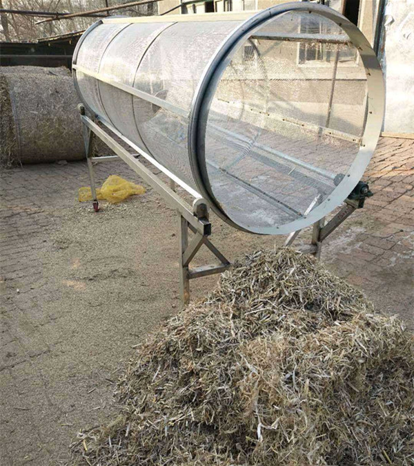 滚筒筛草机1.jpg