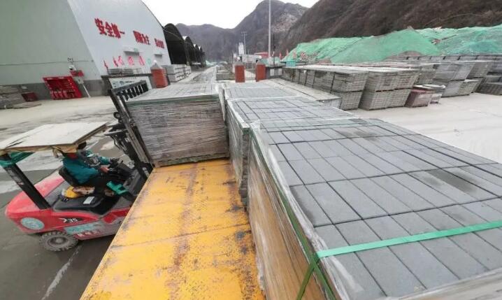年处置建筑垃圾100万吨雄安新区首个建筑垃圾资源化处置项目开建