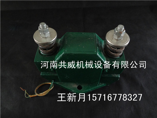 优质CZ200电磁仓壁振动器-结构及工作电压			 