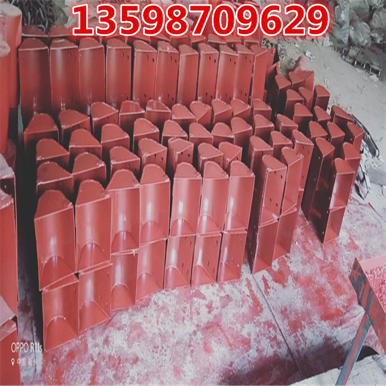 			 NE15板链斗式提升机料斗钢制畚斗			 