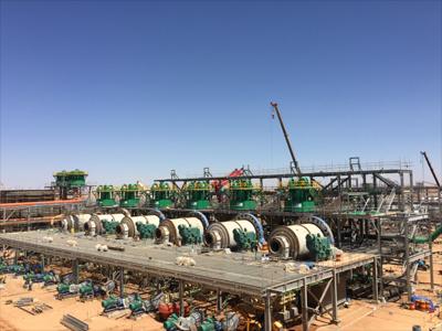 沙特磷矿项目选矿核心设备—棒磨机系统全部吊装就位
