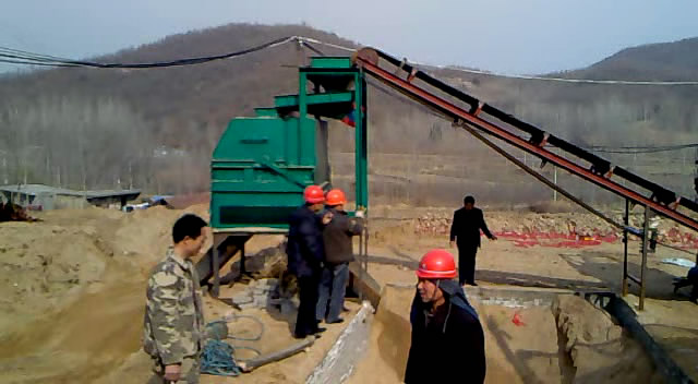 铁矿干选机提高低品位铁矿石干选机矿石干选机生产现场