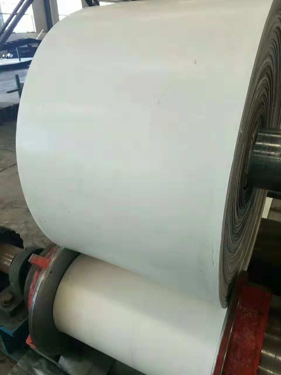 供应白色橡胶输送带 青岛白色食品橡胶带