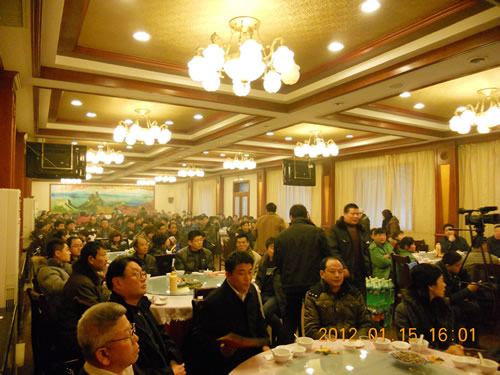 河南万泰机械举办2012新年答谢联谊会