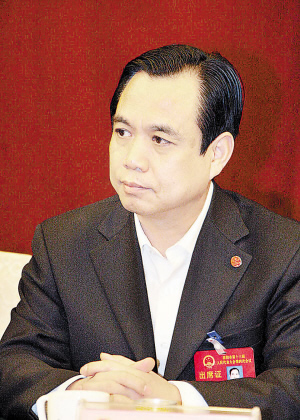市人大代表、中信重工机械股份有限公司董事长任沁新