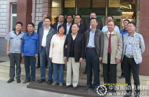印尼力宝集团主席李文正访问太行全利重工
