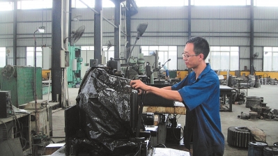 橡胶机械生产企业乐山新联机械：千锤百炼铸精品