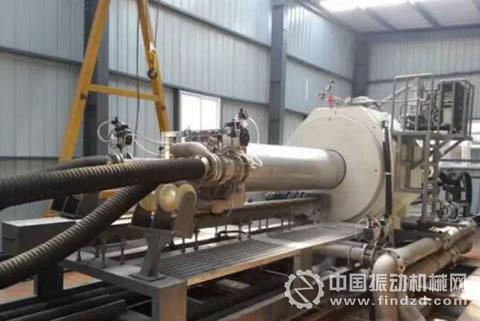 我国第一台大口径工业化超导磁选机 通过科技应用成果和新产品鉴定