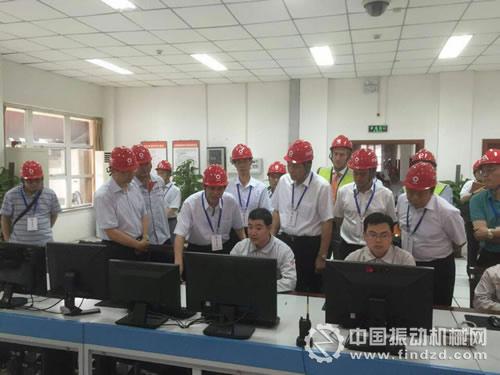 安阳中联水泥骨料生产线转型升级暨现场观摩会举行