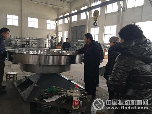 三圆堂机械摇摆筛设备