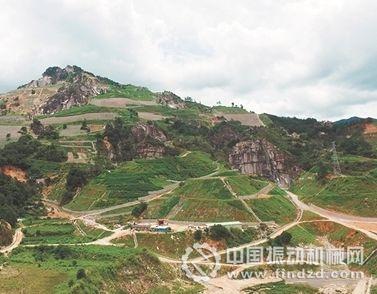 治理中的铁峰山二期,逐渐向青山转变