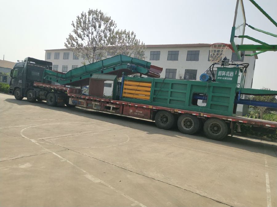 mmexport1523867335359.jpg