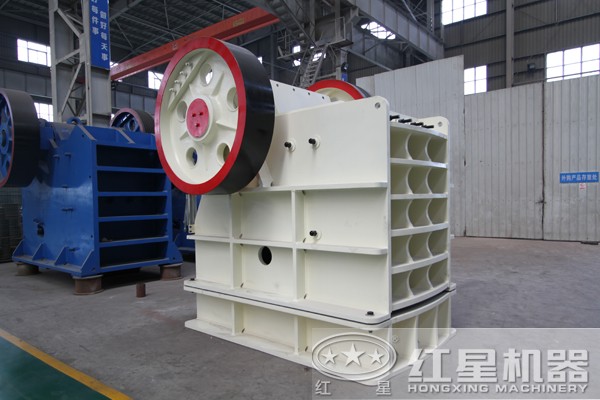PE-1000×1200型时产400吨的颚式破碎机 PE-1000×1200型时产400吨的颚式破碎机
