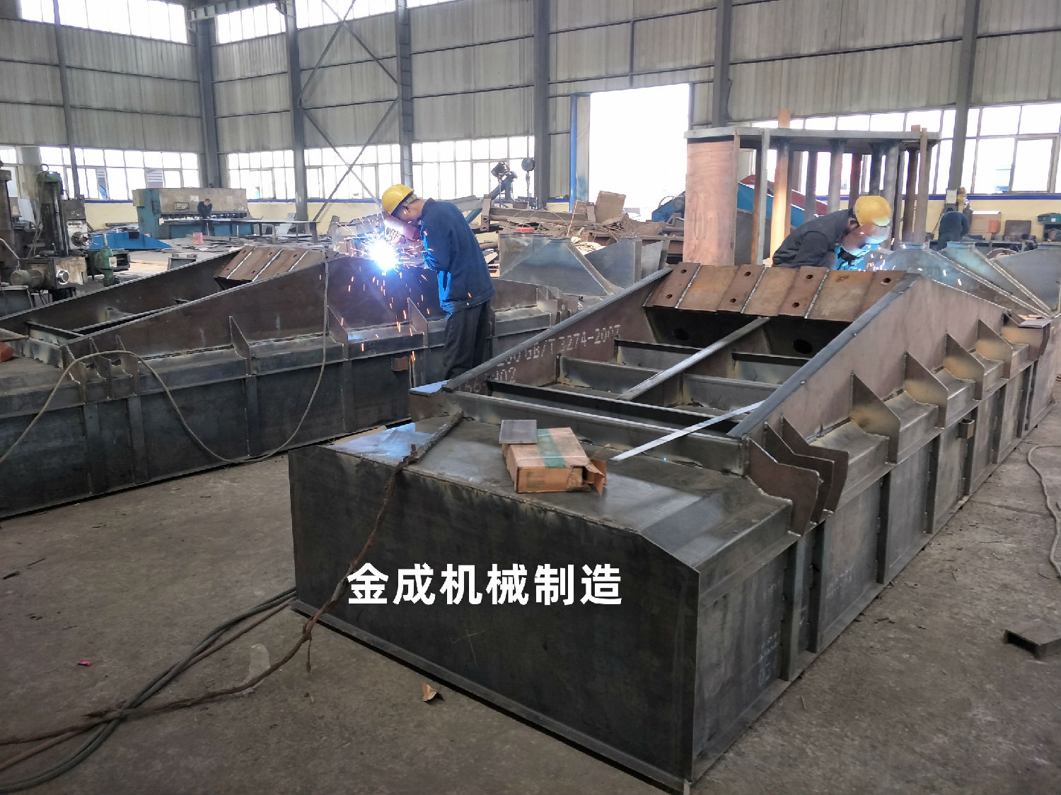 cd054528fc017ab523d36450c8d49fb.jpg