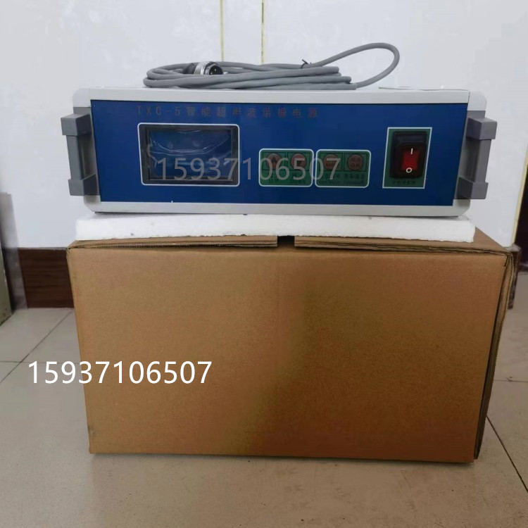 5981ba4e66bb223c96f9e50b0355894_副本.jpg