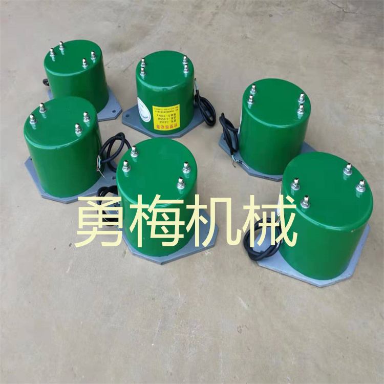 caba9a2cf3b3fc00fe43a566f59baf5.jpg